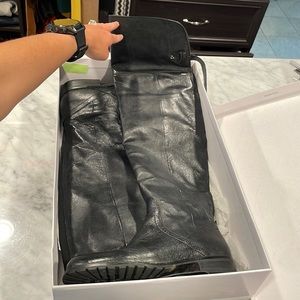 Steve Madden black Monty EUC patent leather over the knee boot 8.5 pull on